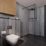 Modern Alpine Retreat Garden And Panoramic Views Apartament *