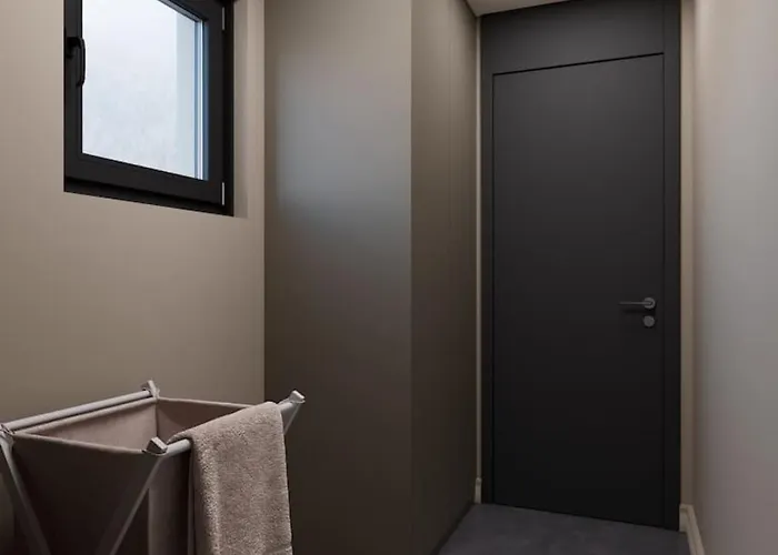 Modern Alpine Retreat Garden And Panoramic Views Apartment Flims